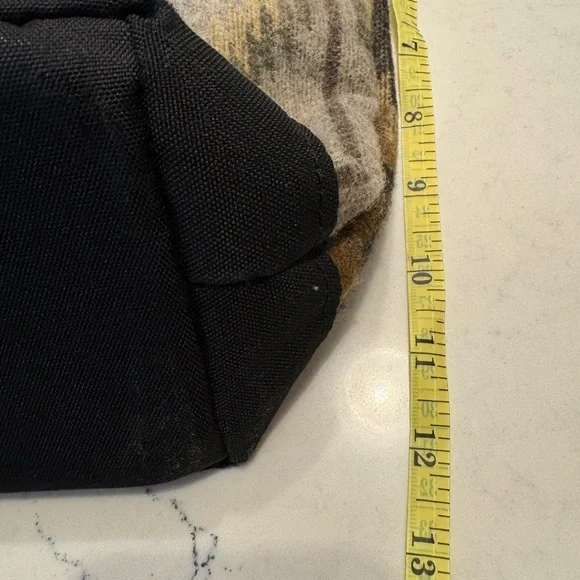 Pendleton Wool Tote Bag Southwestern Aztec Canvas Trim Logo Made In USA EUC - Picture 7 of 7